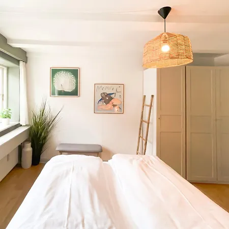 Family-friendly Flat Near Tivoli Gardens *