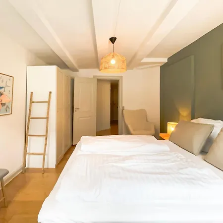 Family-friendly Flat Near Tivoli Gardens Apartment *