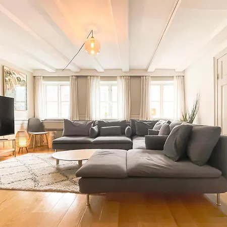 Family-friendly Flat Near Tivoli Gardens * Copenhagen