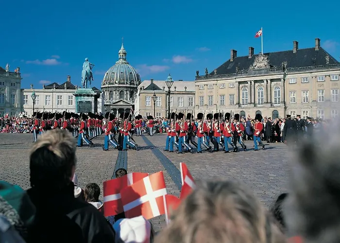 Family-friendly Flat Near Tivoli Gardens Apartment